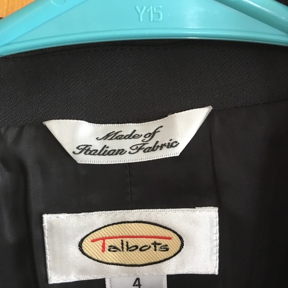 Talbots beautiful fine Italian wool blazer. - Picture 3 of 6